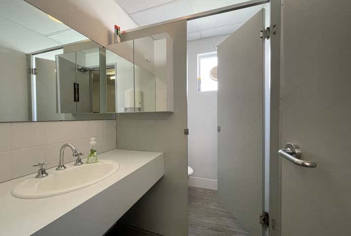 Unit 2, 32 Buckingham Drive Wangara WA 6065 - Image 14