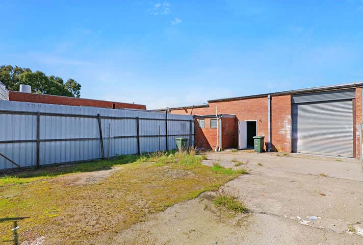 10/126-128 Radium Street Welshpool WA 6106 - Image 11