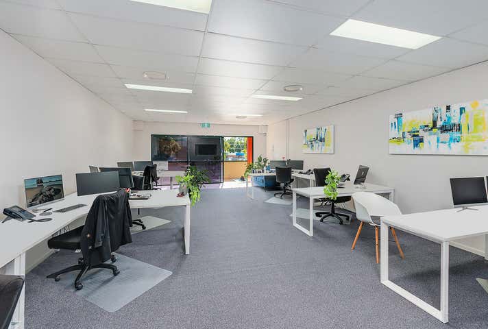 5 Cottonwood Place Oxenford QLD 4210 - Image 3