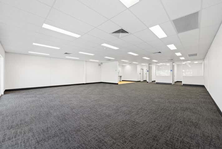 8/192-194 Bannister Road Canning Vale WA 6155 - Image 5