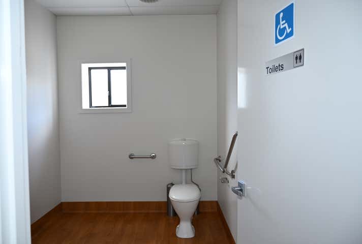 Shop C 15-17 Davadi Street, Stanthorpe, 15 Davadi Street Stanthorpe QLD 4380 - Image 7