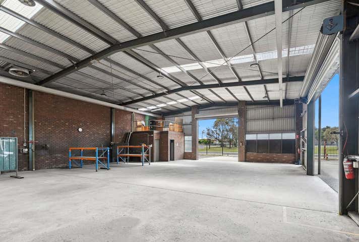 Cnr Sea Breeze & Seaside Parade North Shore VIC 3214 - Image 8