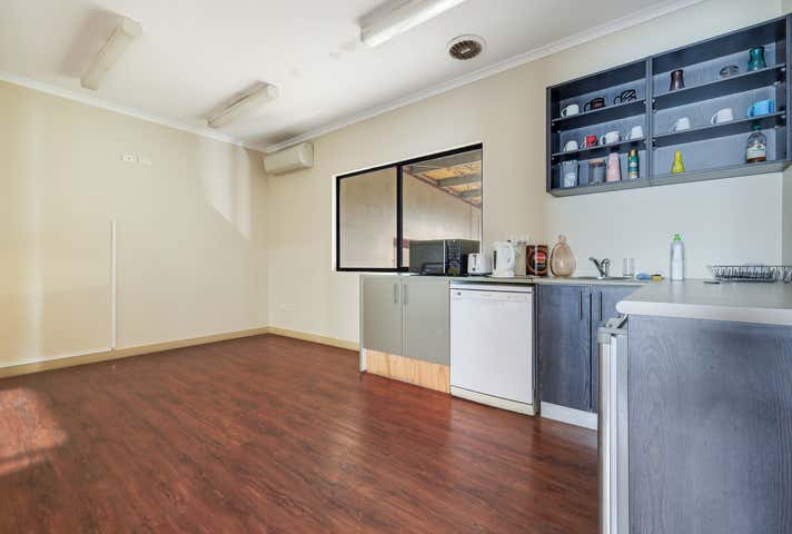 1&2/19 Mel Road Berrimah NT 0828 - Image 8