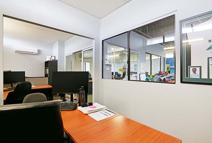 52 Peel Road O'Connor WA 6163 - Image 11