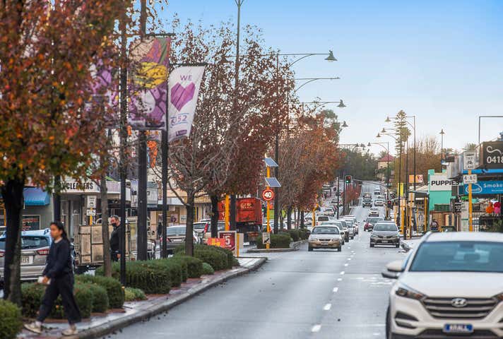 Woolworths Inglewood, 861 Beaufort Street Inglewood WA 6052 - Image 3