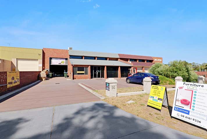 30 Hargreaves Street Belmont WA 6104 - Image 15