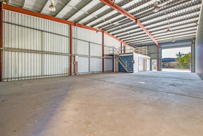 2/2 Spine Street Sumner QLD 4074 - Image 2