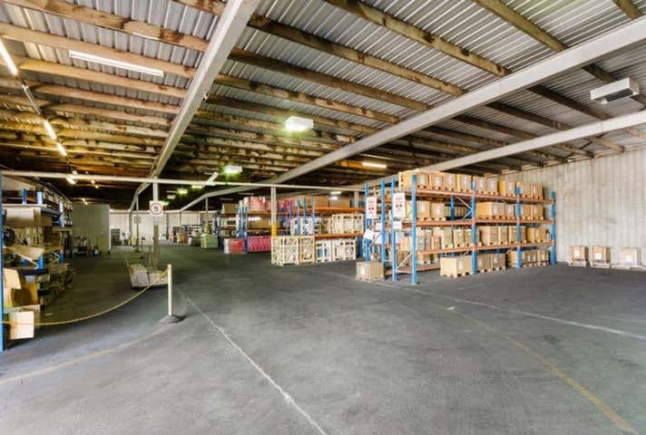 The Market, 25 Keane Street Currajong QLD 4812 - Image 3