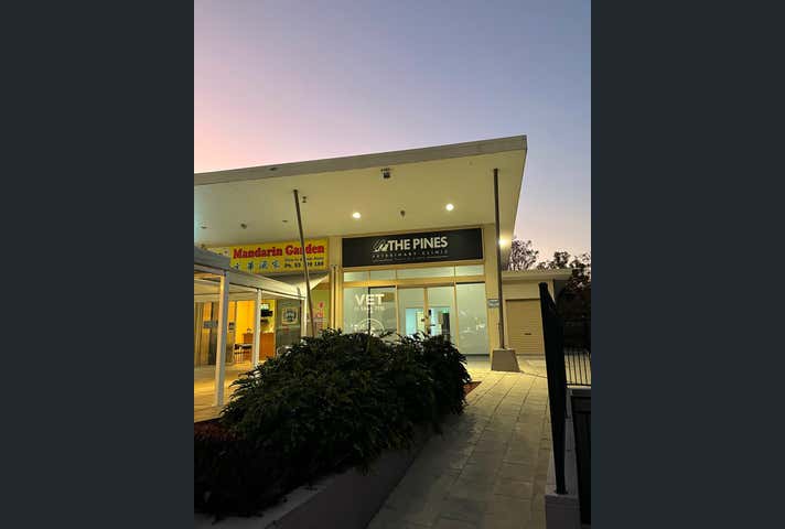 10/2 Universal Street Pacific Pines QLD 4211 - Image 15