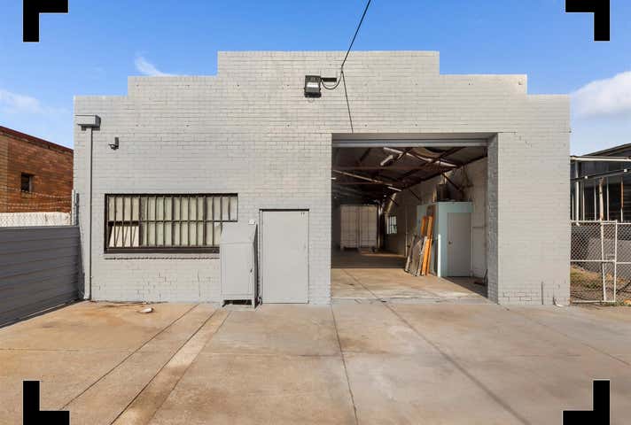 31 Lawson Crescent Thomastown VIC 3074 - Image 1