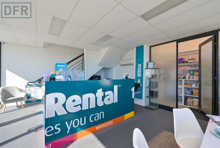 1/11 Simper Road Yangebup WA 6164 - Image 6