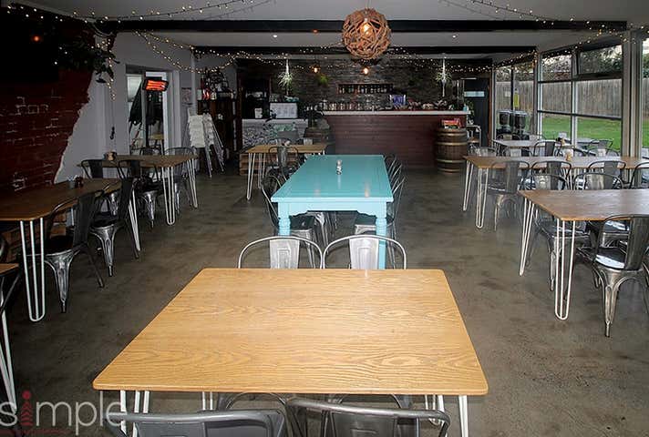 2/11 Hall Mark Road Mordialloc VIC 3195 - Image 3