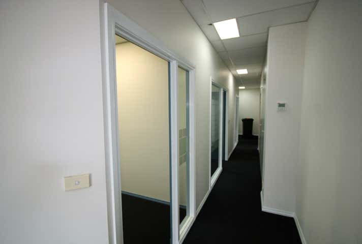 5/378 Glenhuntly Road (AKA 1A Carre St) Elsternwick VIC 3185 - Image 4