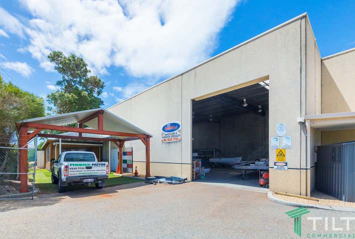 1/16 Kalmia Road Bibra Lake WA 6163 - Image 3