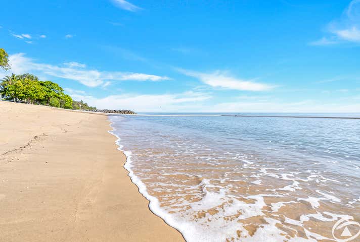 100 Oleander Street Holloways Beach QLD 4878 - Image 5