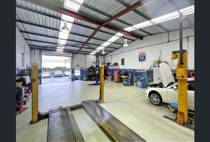 Unit 5, 73 Buckingham Drive Wangara WA 6065 - Image 4