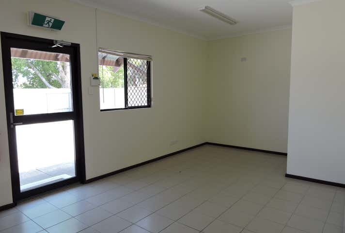 100 Adelaide Road Murray Bridge SA 5253 - Image 8