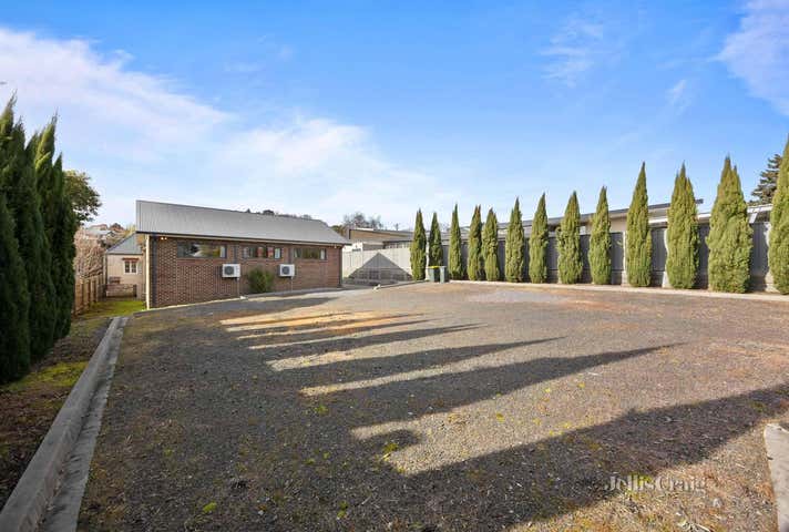 10 Vincent Street Daylesford VIC 3460 - Image 11