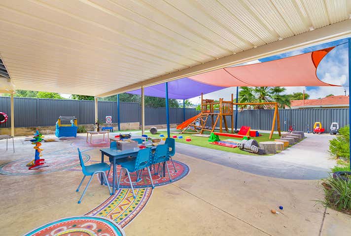 99 Fieldgate Square Balga WA 6061 - Image 10