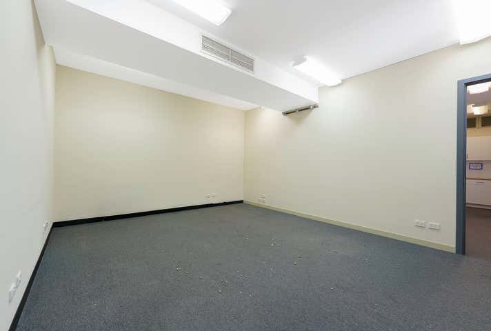 2 Mackie Street Victoria Park WA 6100 - Image 7