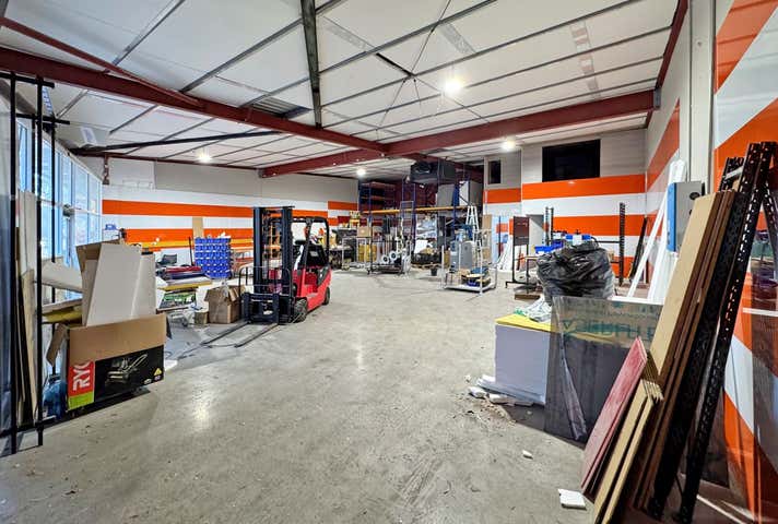 Unit 2, 8 Paramount Drive Wangara WA 6065 - Image 6