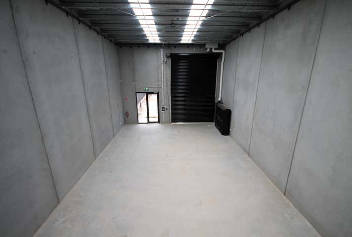 16 Greenstone Place Sunshine North VIC 3020 - Image 4