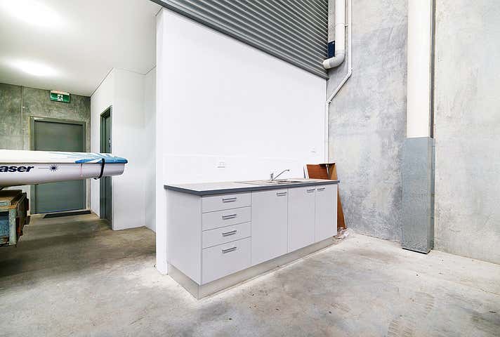 55 Mordaunt Circuit Canning Vale WA 6155 - Image 6