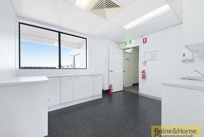 1/457 Gympie Road Kedron QLD 4031 - Image 8