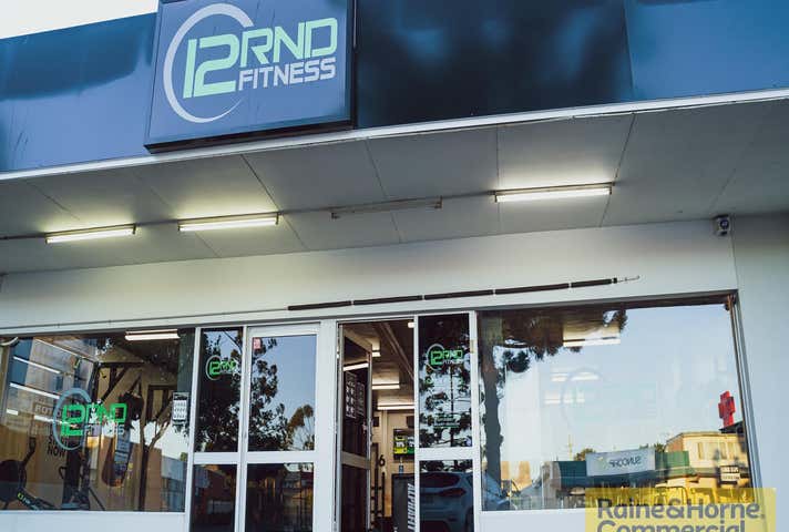 1/413 Gympie Road Strathpine QLD 4500 - Image 3