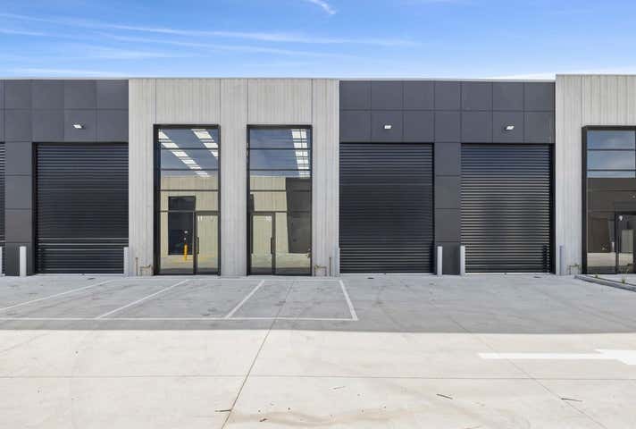 11/42 Orchard Street Kilsyth VIC 3137 - Image 2