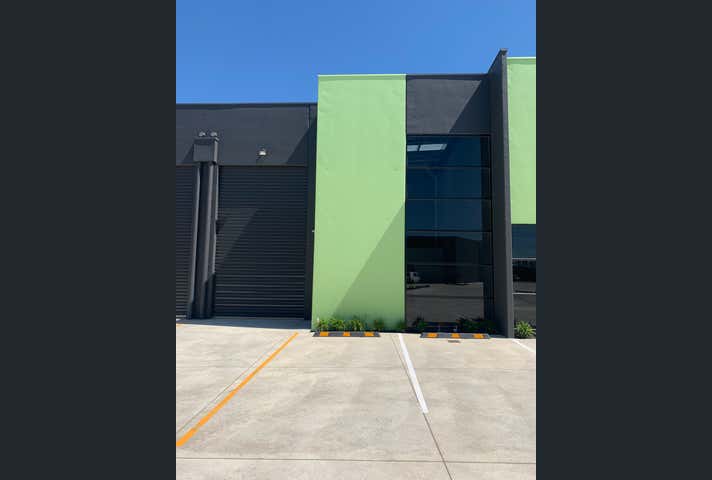 22/7 Seaside Parade North Shore VIC 3214 - Image 1