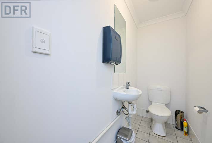 1/453 Yangebup Road Cockburn Central WA 6164 - Image 15