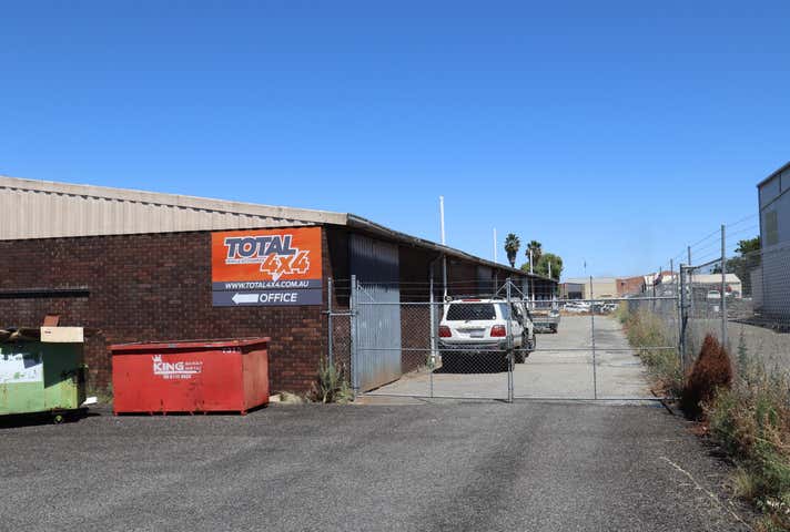 92 Beechboro Road Bayswater WA 6053 - Image 5