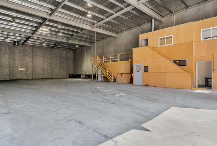 4/6 Runway Place Cambridge TAS 7170 - Image 6