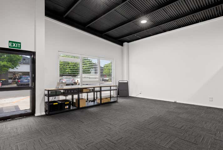 30 Lambert Avenue Newtown VIC 3220 - Image 6