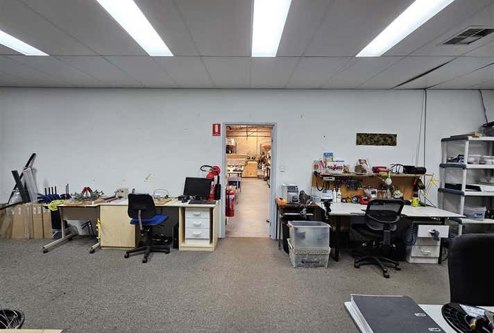 21 River Road Bayswater WA 6053 - Image 7