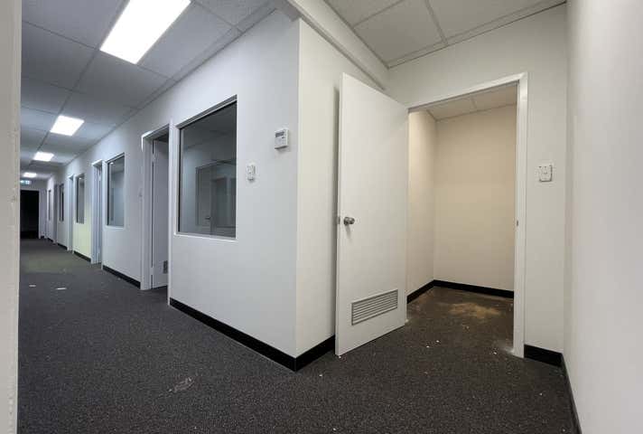 Unit 2, 35 Prosperity Avenue Wangara WA 6065 - Image 16