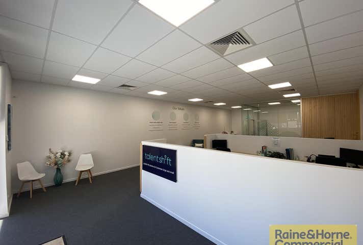 33/302 South Pine Road Brendale QLD 4500 - Image 4