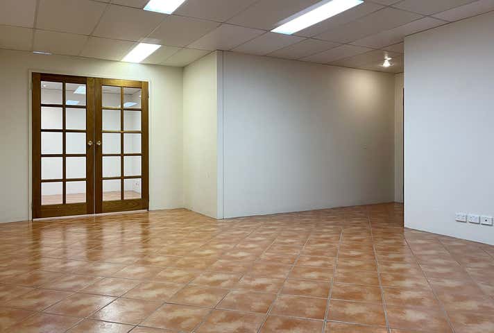 1/Unit 1, 8 Exchange Road Malaga WA 6090 - Image 4