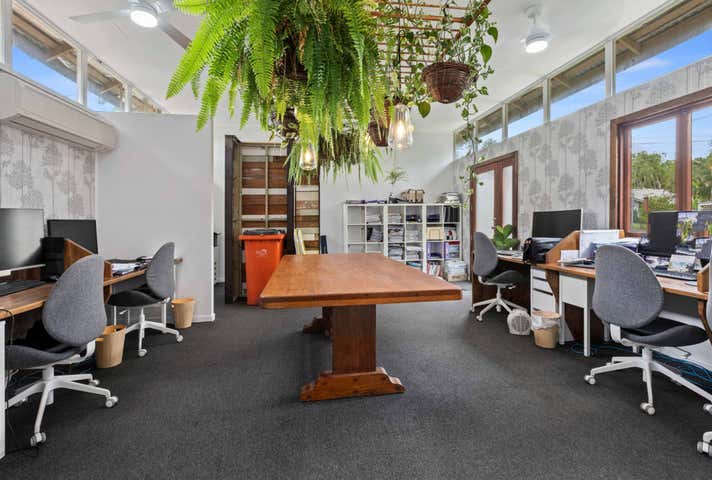 29 Smith Street Holland Park QLD 4121 - Image 5