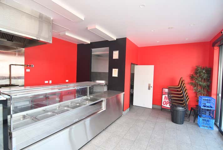 T4, 217 Ingham Road West End QLD 4810 - Image 7