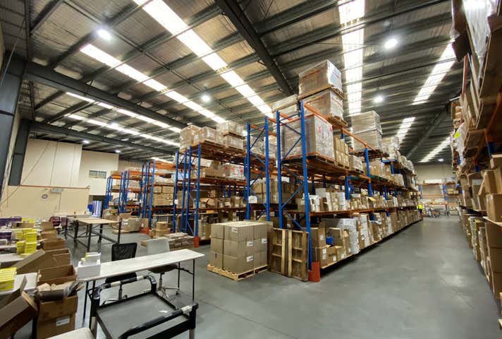 79 Licola Cres Dandenong South VIC 3175 - Image 6