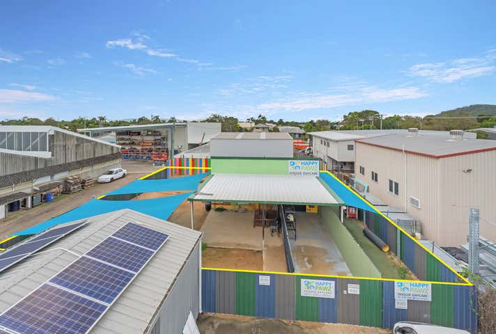 2/251 Ingham Road Garbutt QLD 4814 - Image 12