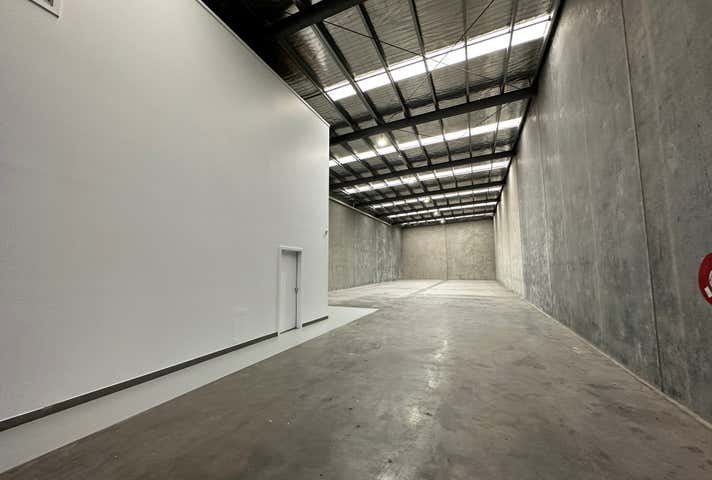 3 East Derrimut Crescent Derrimut VIC 3026 - Image 2