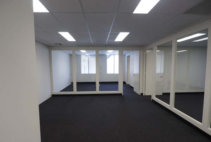 6 Kalinga Way Landsdale WA 6065 - Image 13