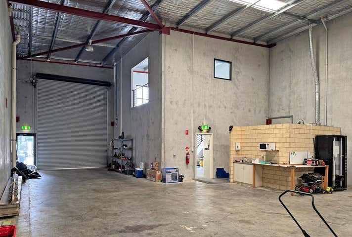 25a Mordaunt Circuit Canning Vale WA 6155 - Image 20