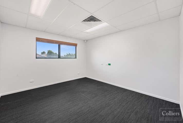 8 Martinez Avenue West End QLD 4810 - Image 5