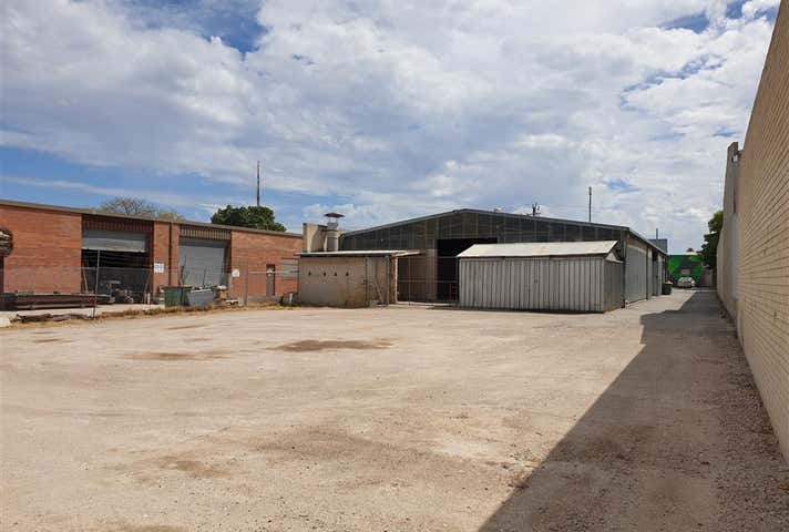 7 Goongarrie Street Bayswater WA 6053 - Image 7