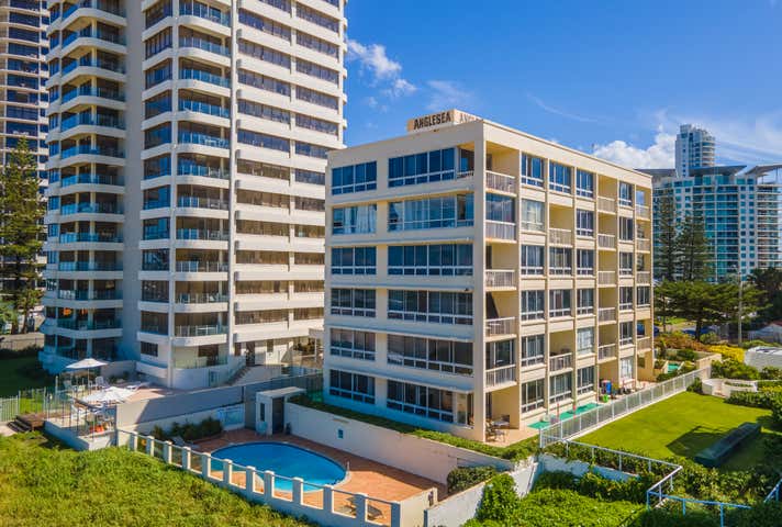 9-11 Garfield Terrace Surfers Paradise QLD 4217 - Image 19