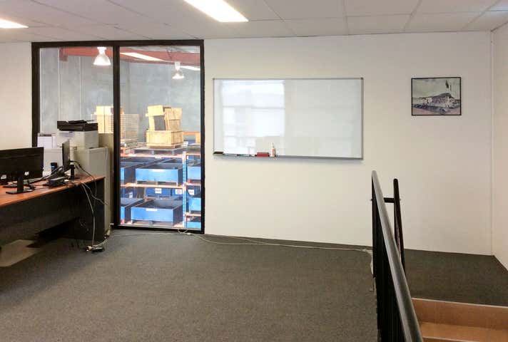 Unit 2, 50 Mordaunt Circuit Canning Vale WA 6155 - Image 6